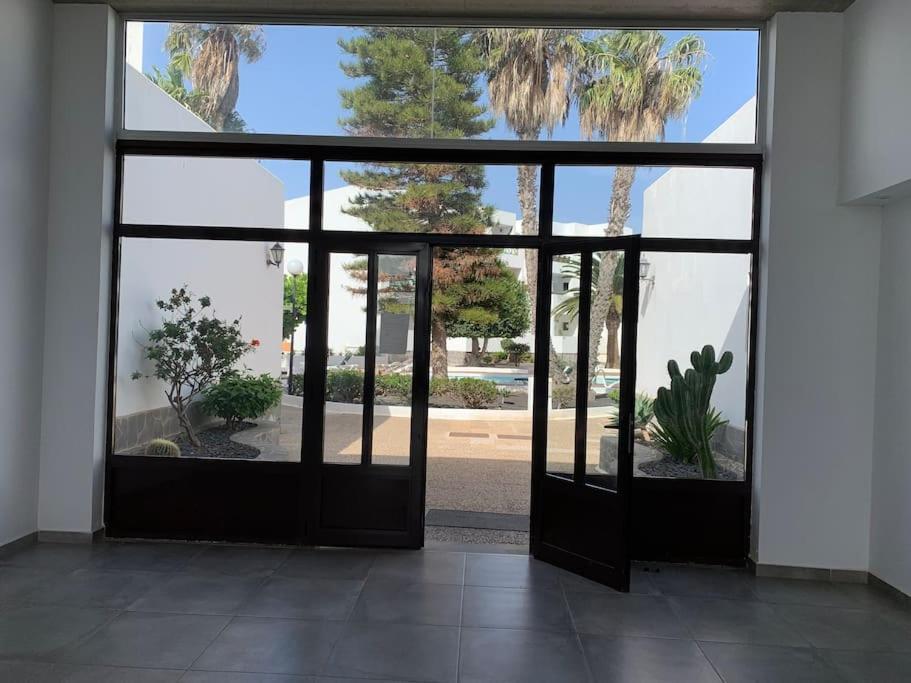 Coqueto Apartamento Zua Con Piscina Costa Teguise Kültér fotó